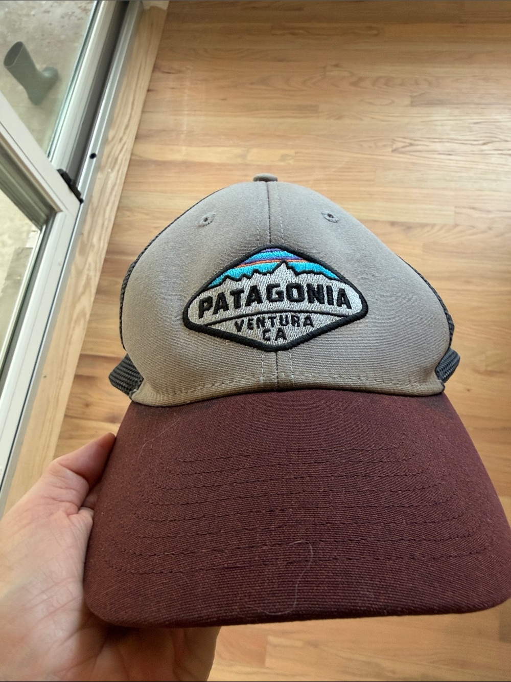 Vintage Patagonia Ventura CA Trucker Hat Gray Burgundy Snapback